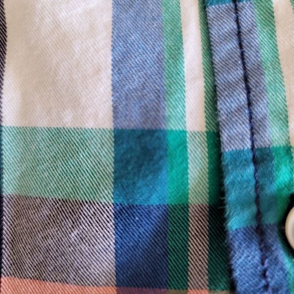 Plaid button up dress shirt contrasting hems cool - Picture 5 of 6